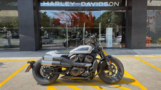 HARLEY-DAVIDSON SPORTSTER S HARLEY-DAVIDSON SPORTSTER S
